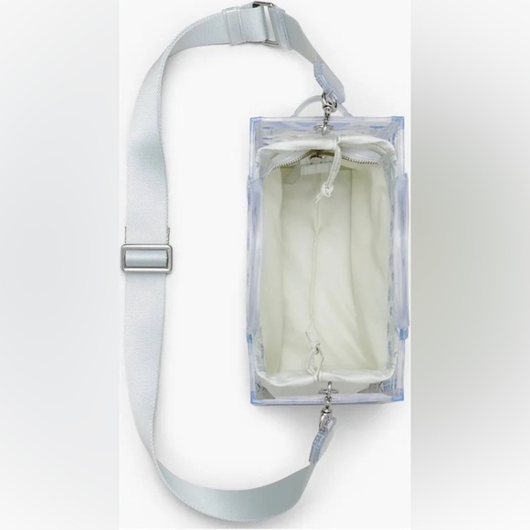 Authentic Marc Jacob’s Clear Jelly Tote w/ Dust bag (NWT) - Picture 8 of 13